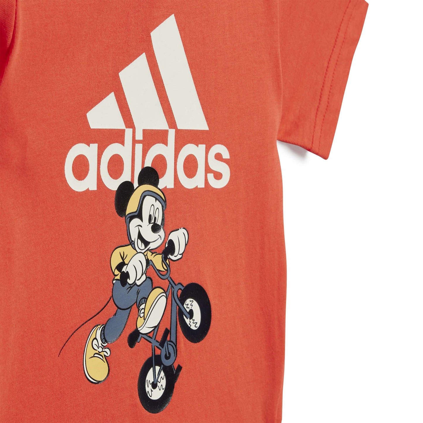 I DY MM T SET BRIRED/OWHITE/SEMSPA ADIDAS IV9648