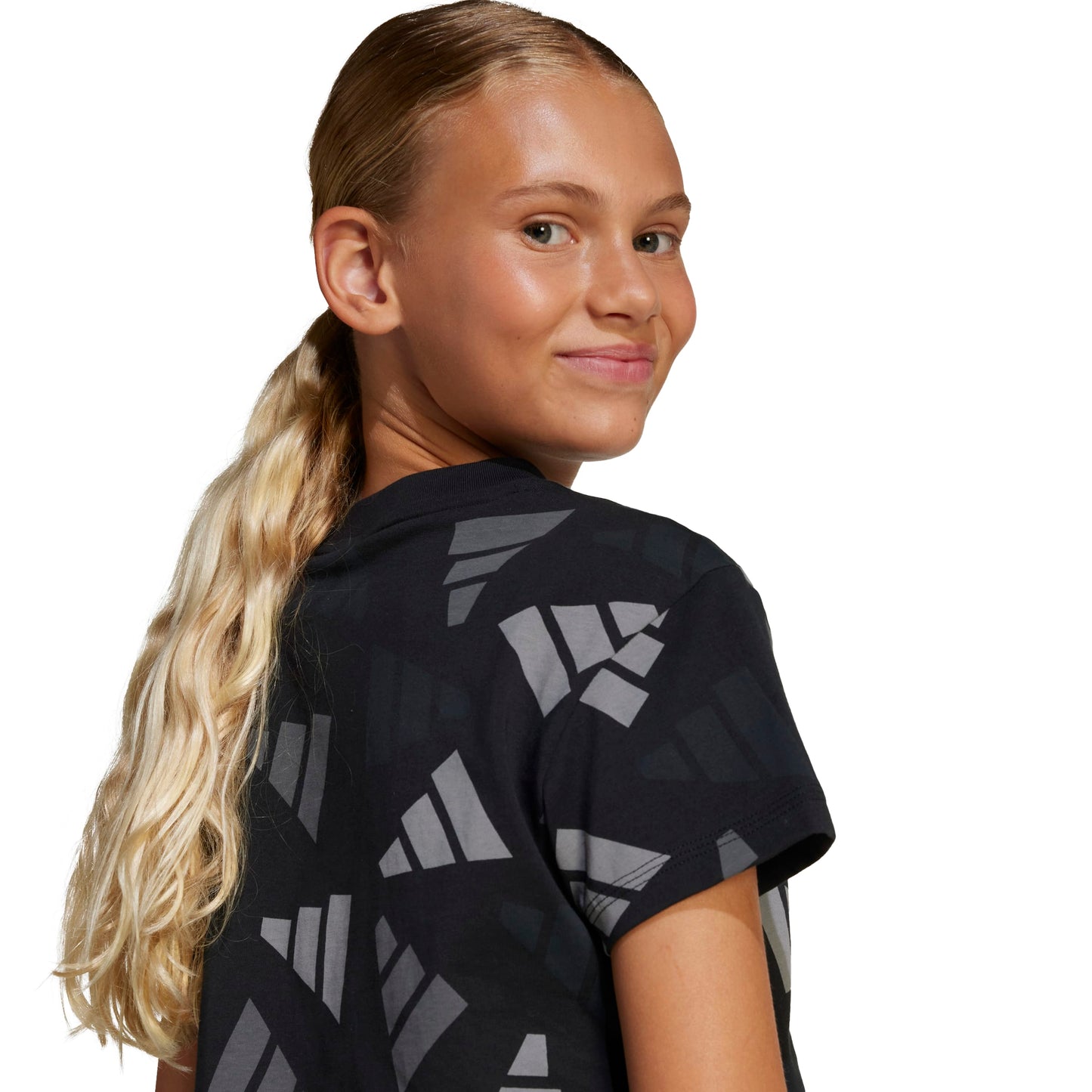 JG CLBRTN TEE BLAC ADIDAS JI6200