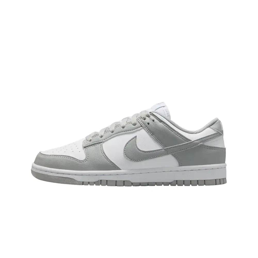 Scarpe Nike WMNS Dunk Low Next Nature Donna Bianco/Light Smoke Grey DD1873-113