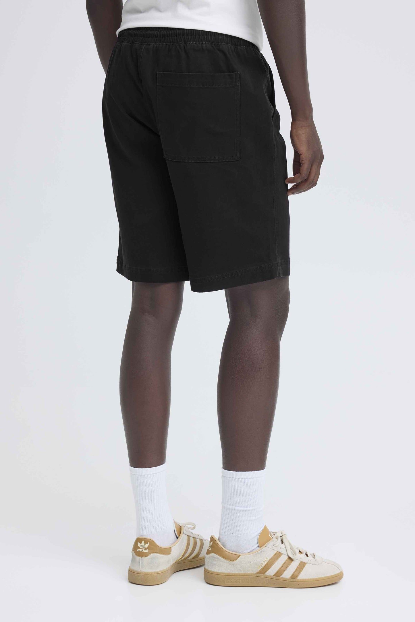 Shorts Uomo Blend Marco Pull-On - 20720261 Nero | Praticità e Stile