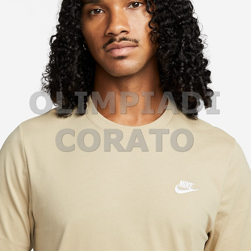 T-SHIRT CLUB NIKE ESS