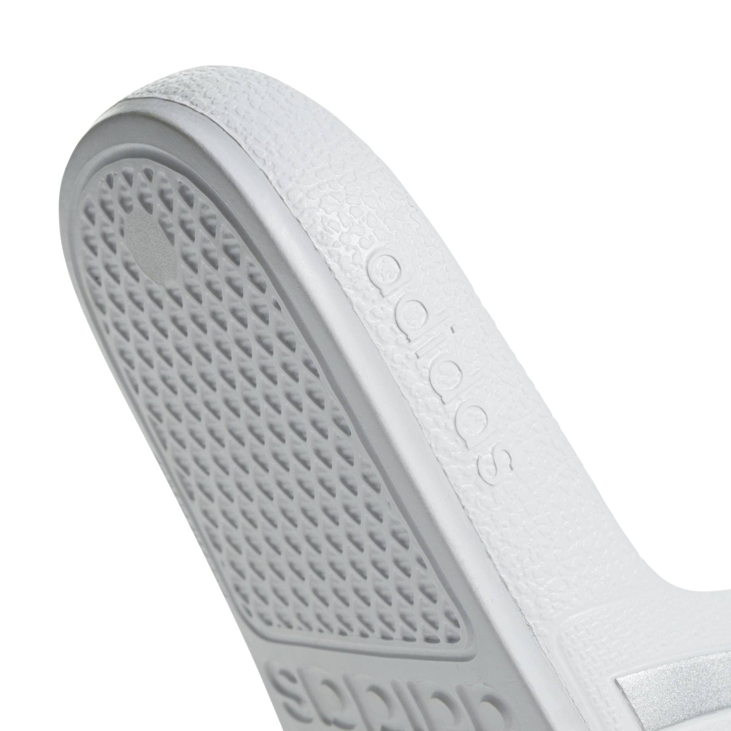 ADILETTE AQUA K