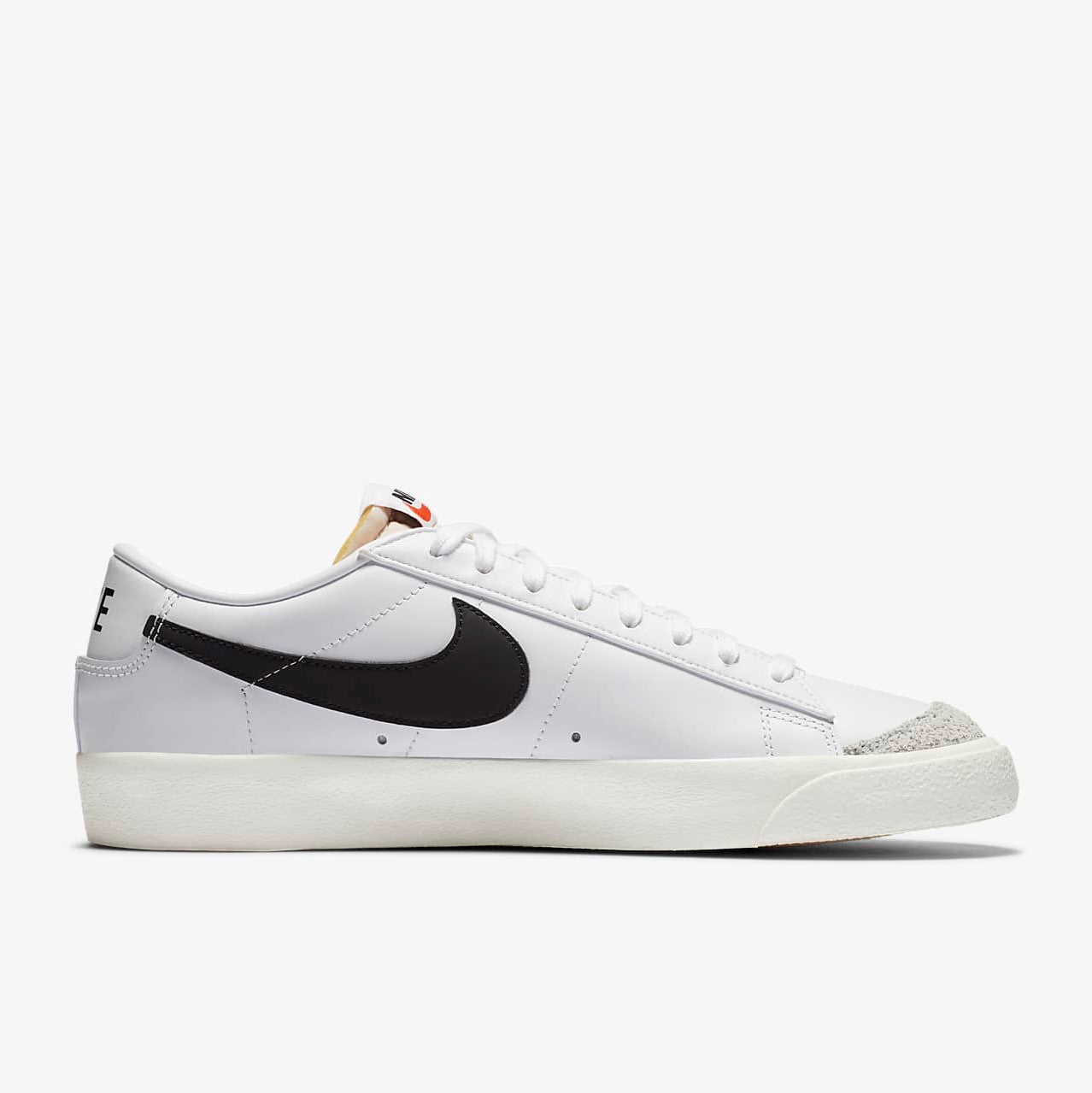 NIKE BLAZER LOW 77 VINTAGE