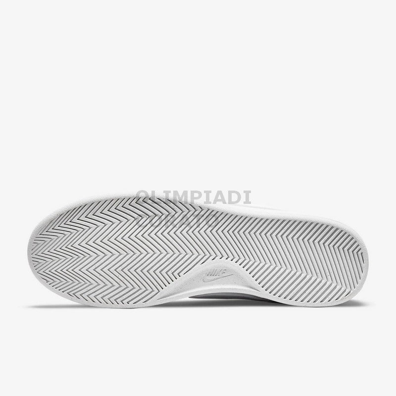 NIKE COURT ROYALE 2
