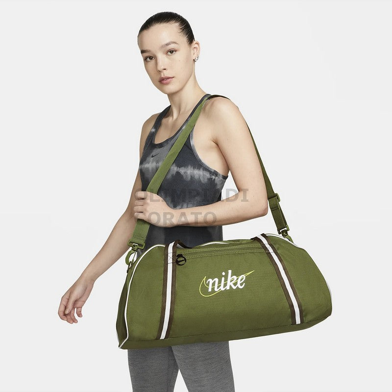 BORSONE GYM CLUB NIKE