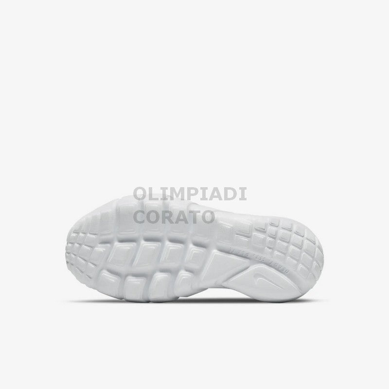 NIKE FLEX RUNNER 2
