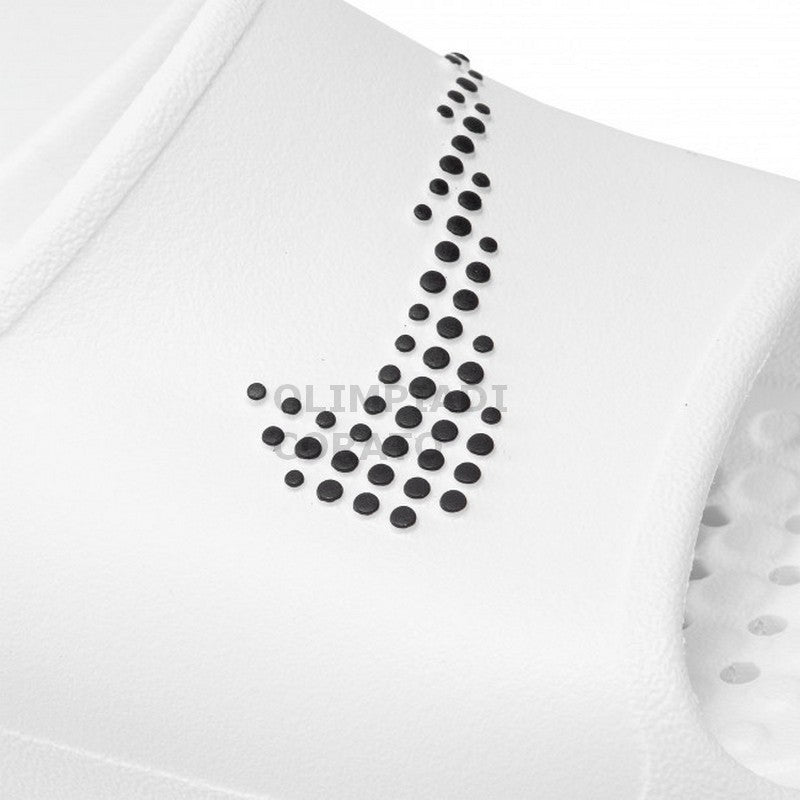 NIKE VICTORI ONE SHOWER SLIDE CZ5478-100