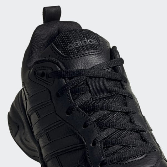 ADIDAS STRUTTER