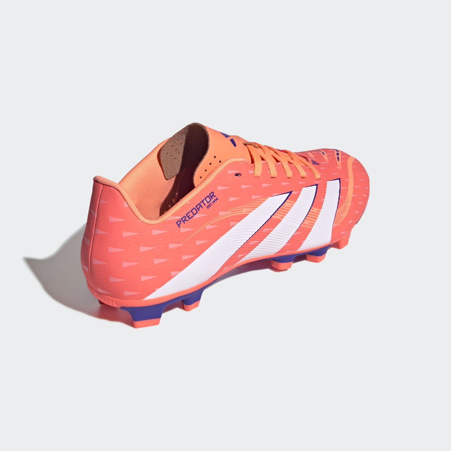 JH8846 PREDATOR CLUB FGMG MAN ADIDAS