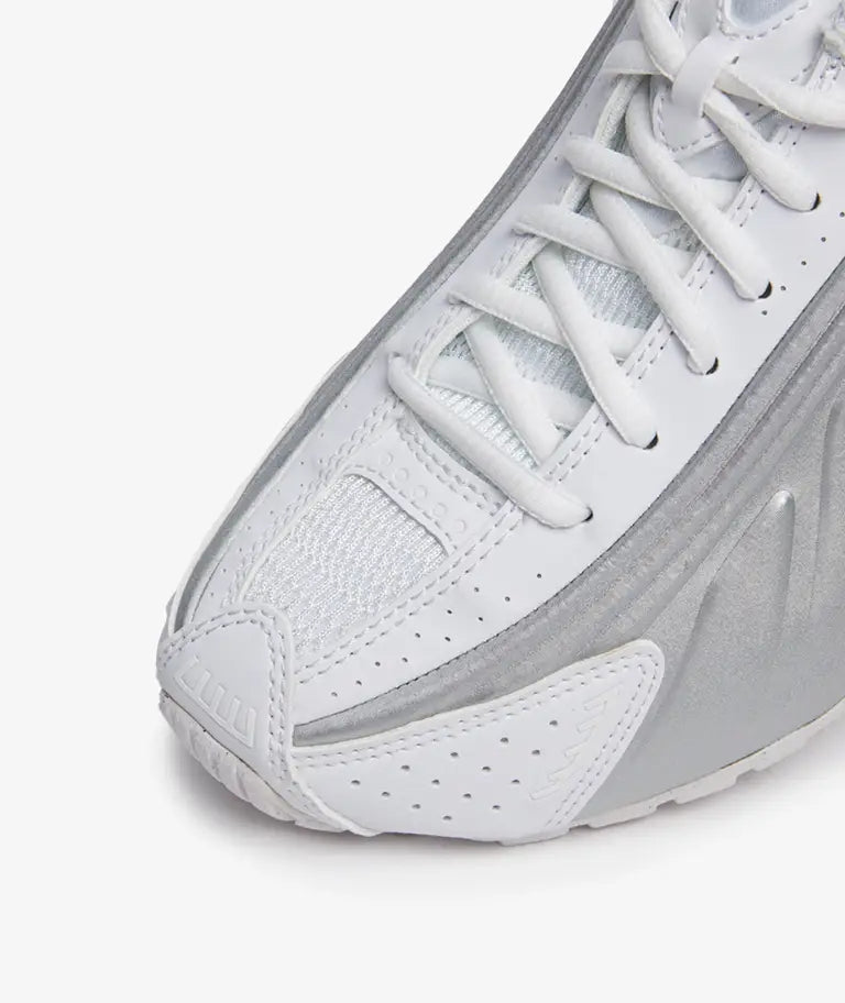 NIKE Shox R4 - White AR3565-101