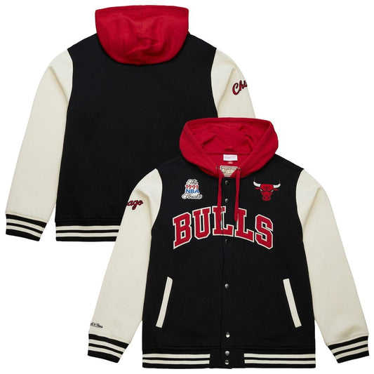 Giacca Mitchell & Ness NBA Courtside Fleece Button Vintage Chicago Bulls Nero JK11162-CBUB