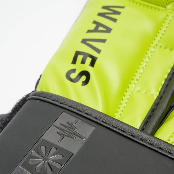 Guanti Boxe Leone 1947 Waves - Nero/Argento - GN313