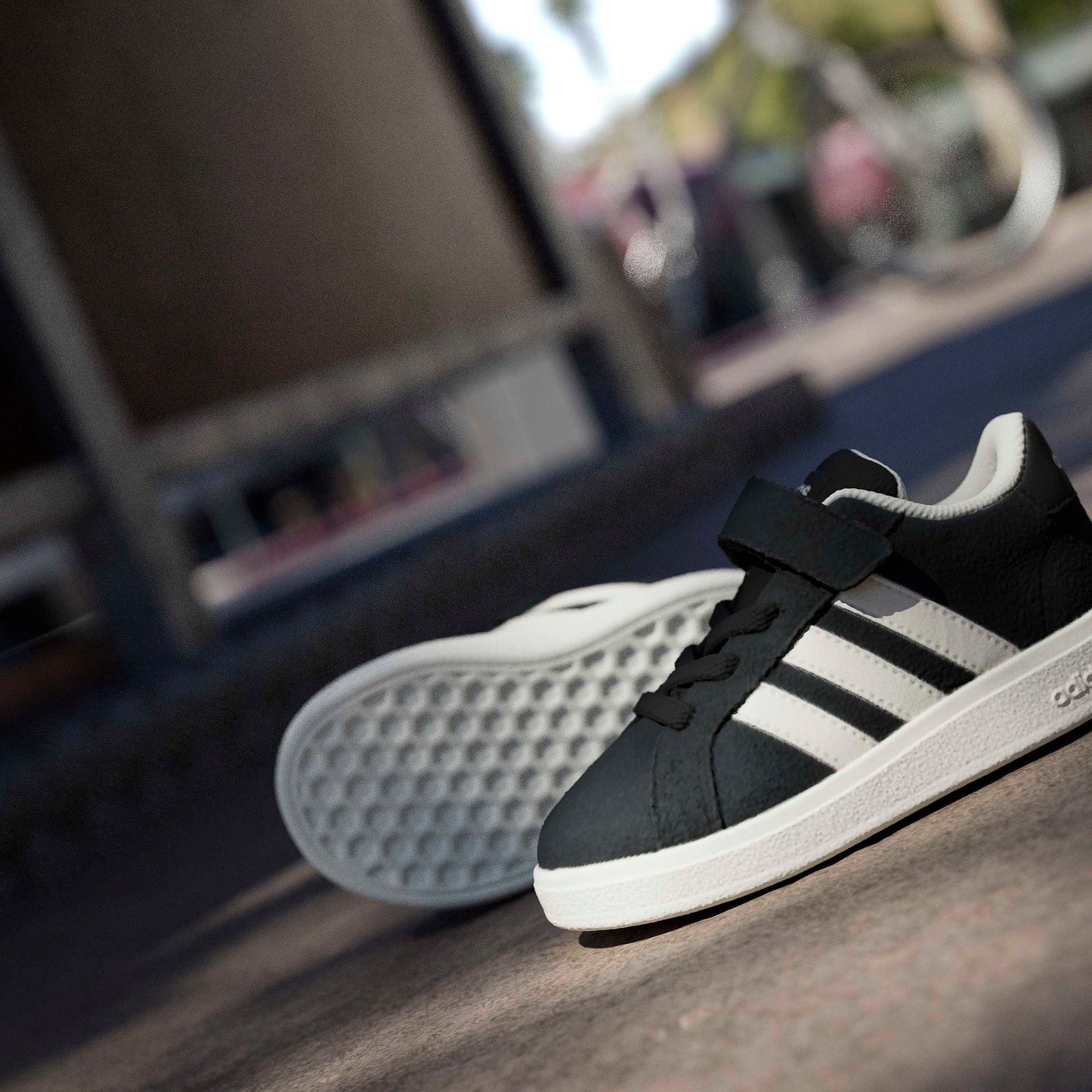 Scarpe adidas grandcourt 00s el i - jr0779 nero bianco