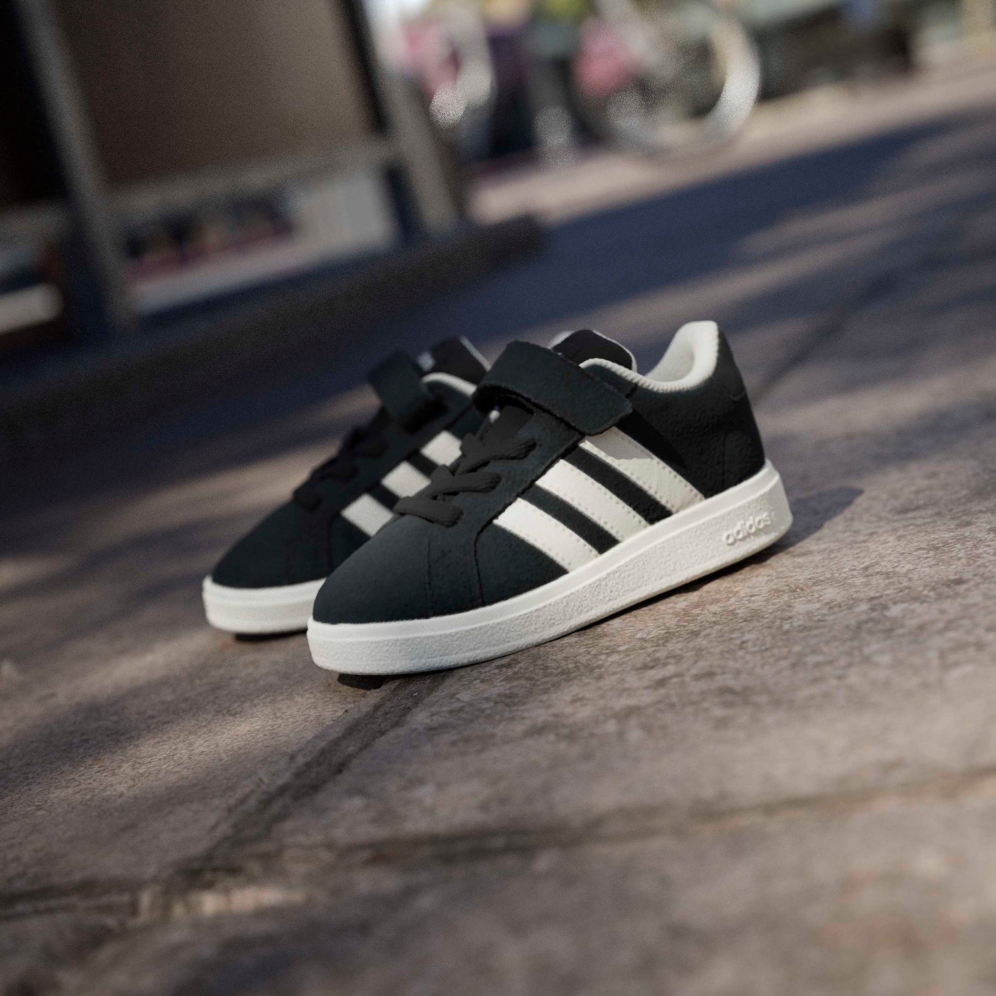 Scarpe adidas grandcourt 00s el i - jr0779 nero bianco