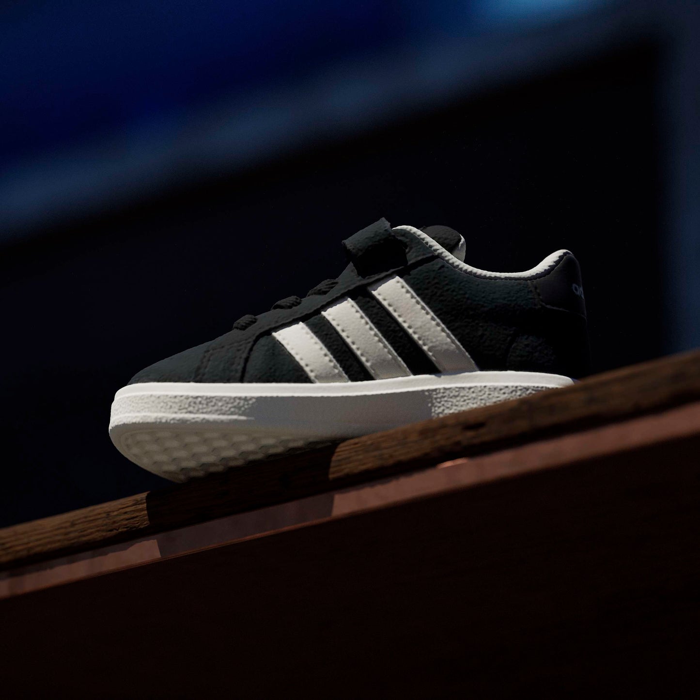 Scarpe adidas grandcourt 00s el i - jr0779 nero bianco