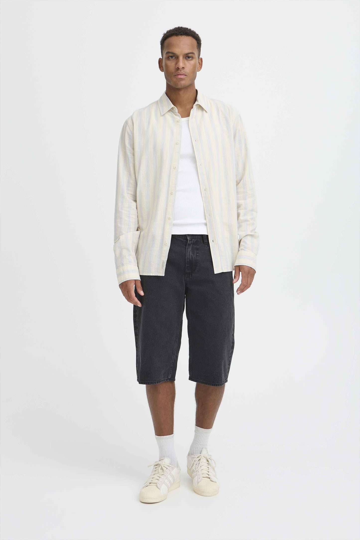 Shorts Jeans Uomo Blend Flake Loose - 20720244 Nero Slavato | Stile Streetwear