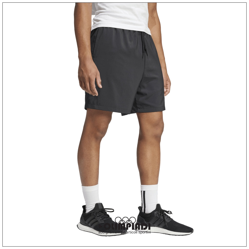 Pantaloncini Uomo Adidas Linear Chelsea - JE9016 | Nero