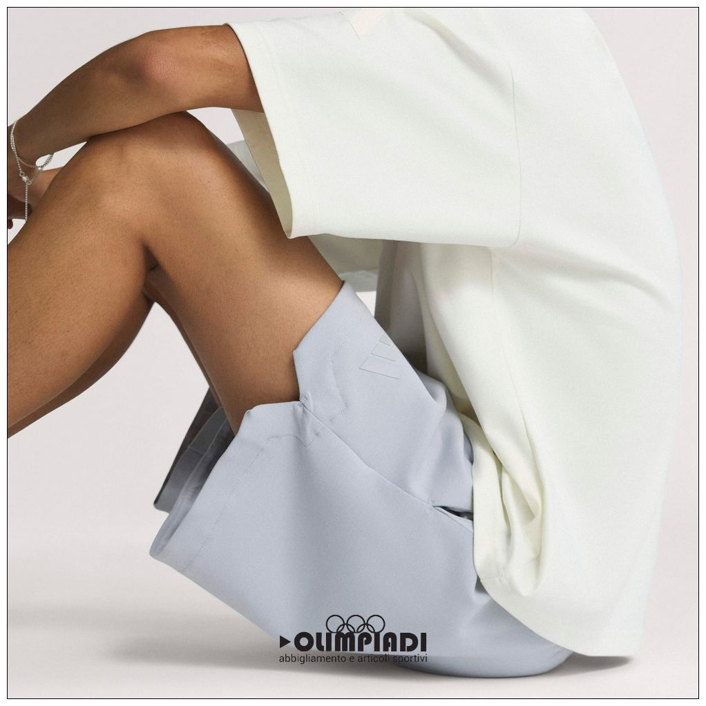 Pantaloncini Uomo Adidas Essentials Shorts - KF8581 | Halo Silver