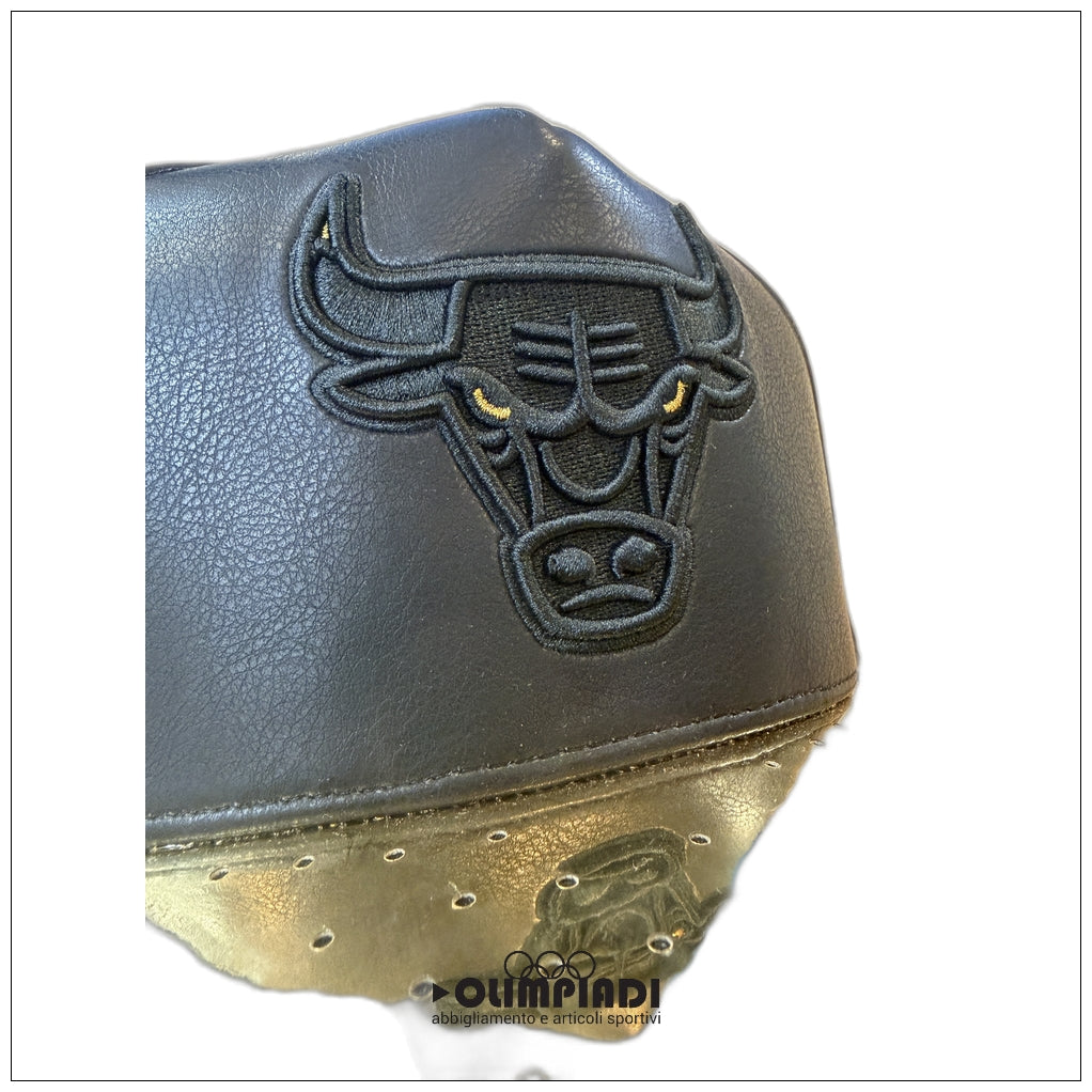 Cappello Mitchell & Ness Bulls Day One Pro - HP15039-CBUBKGD