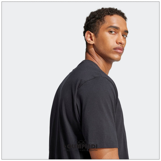 T-Shirt Uomo Adidas Linear Nera - JE8993