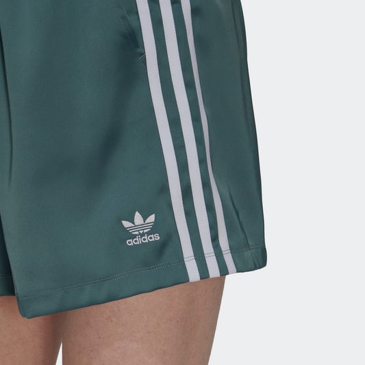 SHORT W ADIDAS