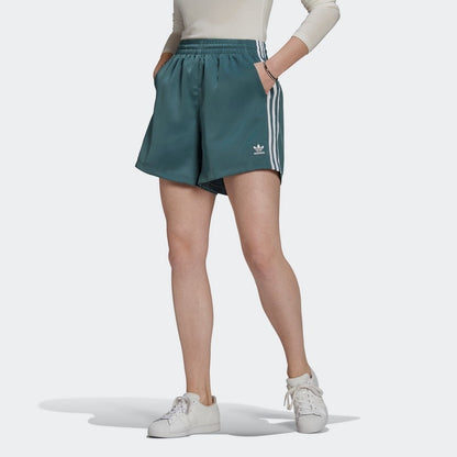 SHORT W ADIDAS
