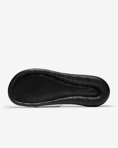NIKE VICTORI ONE SLIDE