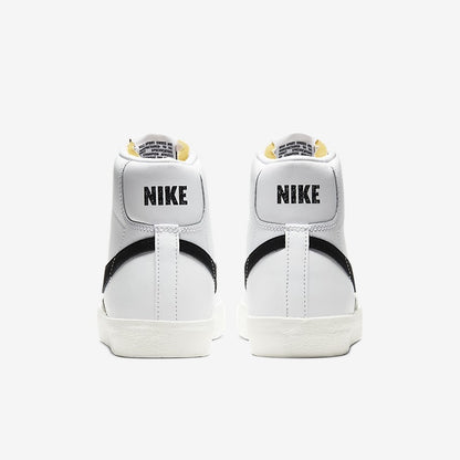 NIKE BLAZER MID '77 VINTAGE
