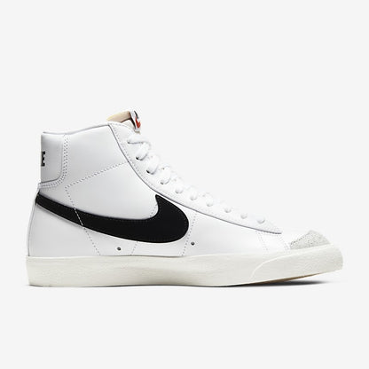 NIKE BLAZER MID '77 VINTAGE