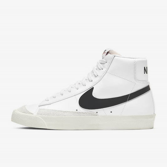 NIKE BLAZER MID '77 VINTAGE