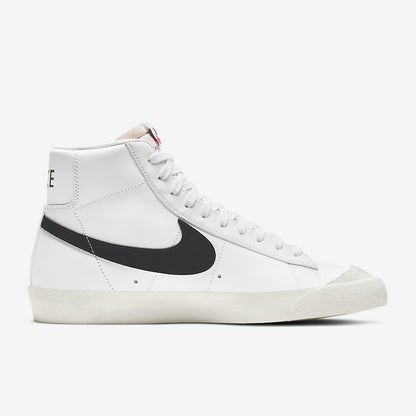 NIKE BLAZER MID '77 VINTAGE