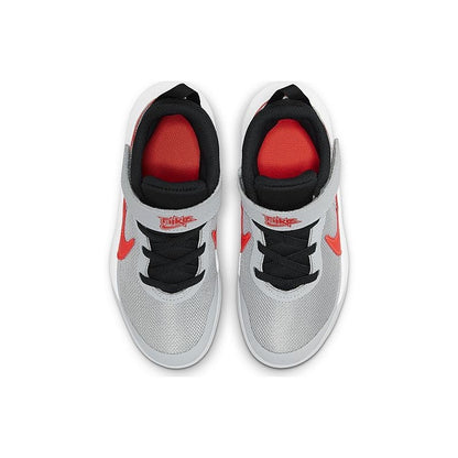NIKE TEAM HUSTLE 10