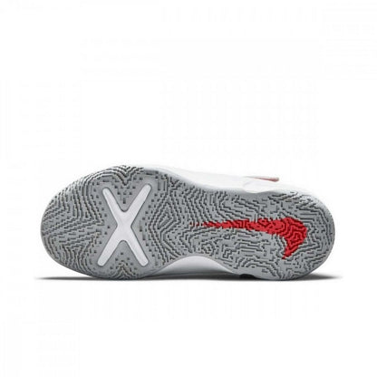 NIKE TEAM HUSTLE 10