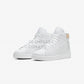 WMNS NIKE COURT ROYALE 2