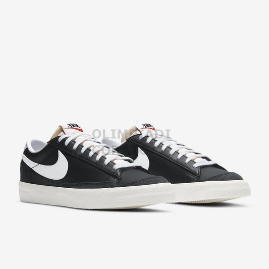 NIKE BLAZER LOW '77
