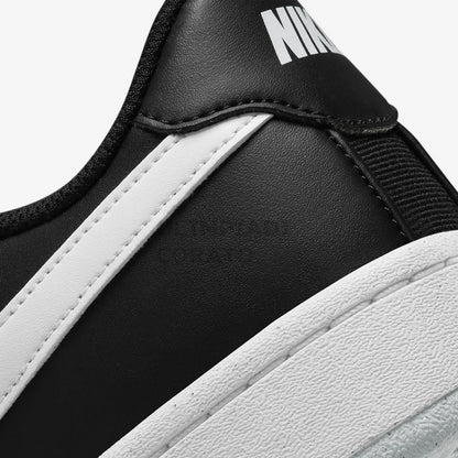 NIKE COURT ROYALE 2
