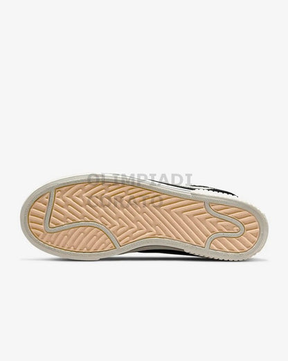 WMNS NIKE COURT LEGACY LIFT NIKE DM7590-001