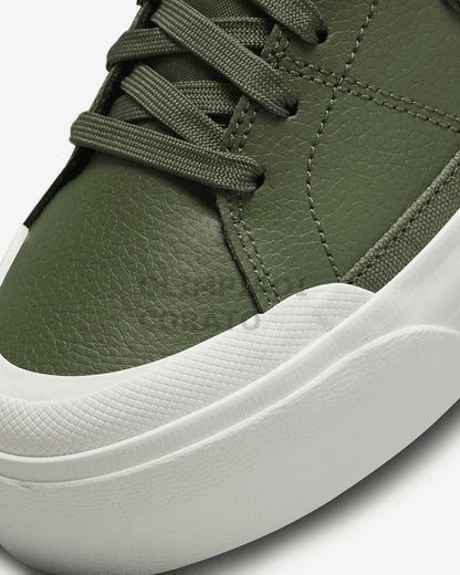 WMNS NIKE COURT LEGACY LIFT  NIKE DM7590-201
