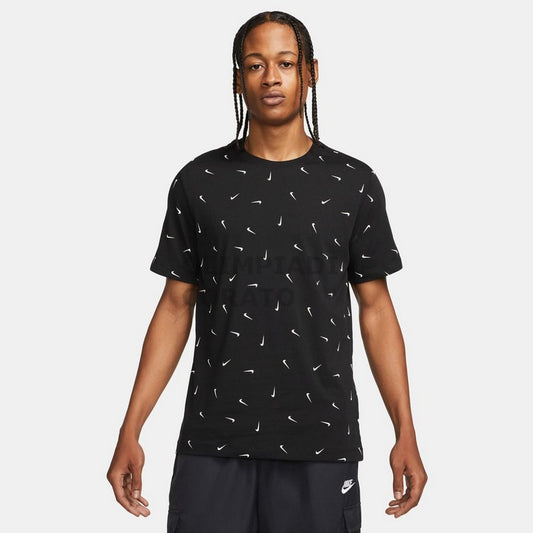 NIKE M NSW CLUB TEE AOP BLACK DR7909-010