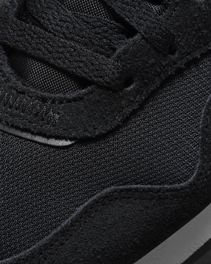 NIKE VENTURE RUN