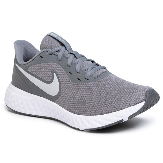 NIKE REVOLUTION 5