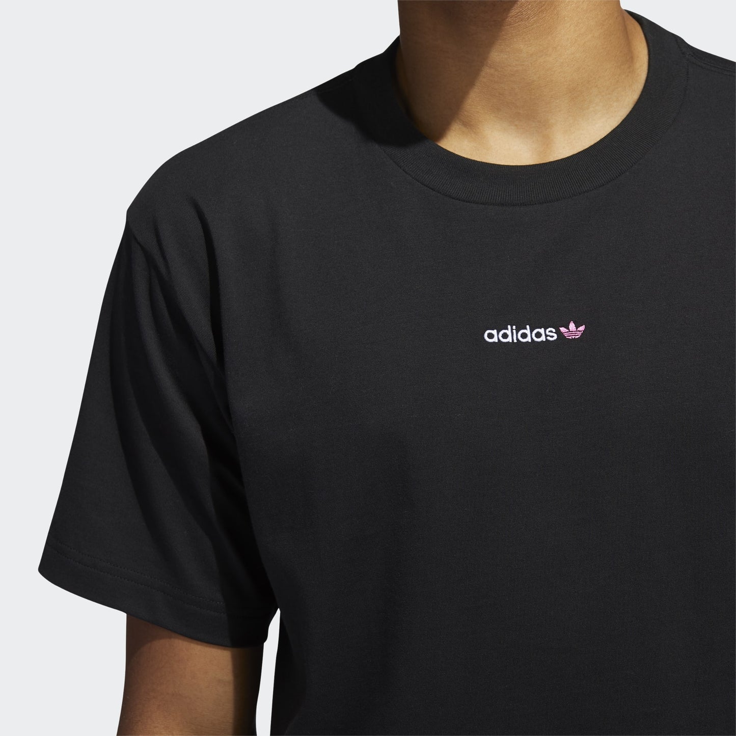 T SHIRT REPEAT ADIDAS