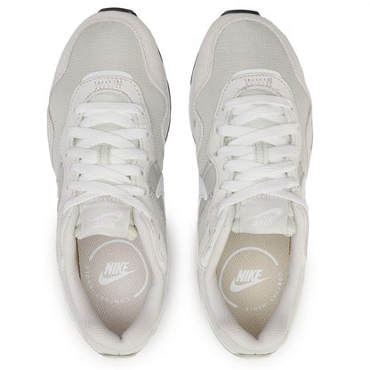 NIKE VENTURE RUN
