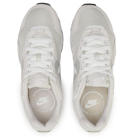 NIKE VENTURE RUN