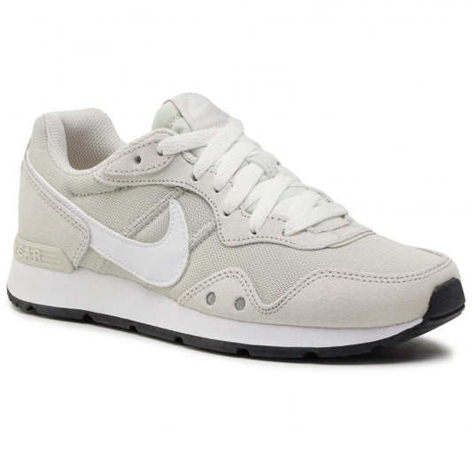 NIKE VENTURE RUN